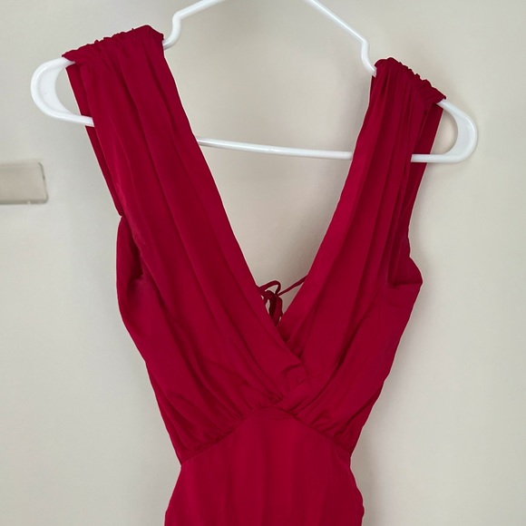PINK Backless Midi dress - Picture 3 of 3